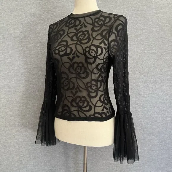Haute Monde Whimsigoth Bell Sleeve Lace Top Size M Black Witchy Vamp Dark Fairy - Picture 2 of 10